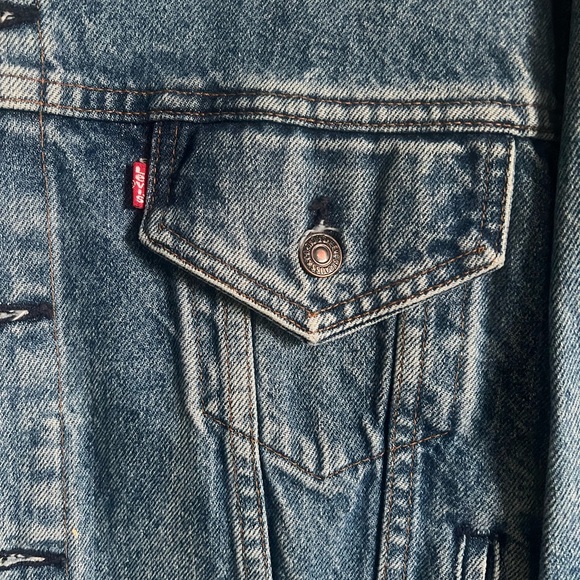 Denim Jacket with Button Closure - Picture 6 of 8